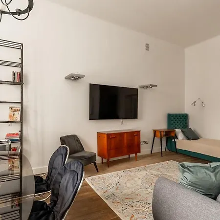 Apartment Concierge Freta *